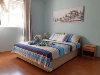 Апартаменты One-bedroom apartment near the sea -Mediterranean courtyard Петровац Апартаменты-1