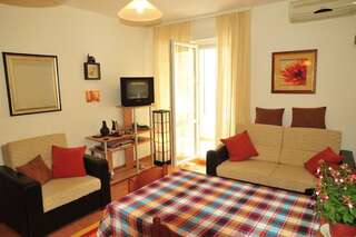 Апартаменты One-bedroom apartment near the sea -Mediterranean courtyard Петровац Апартаменты-36