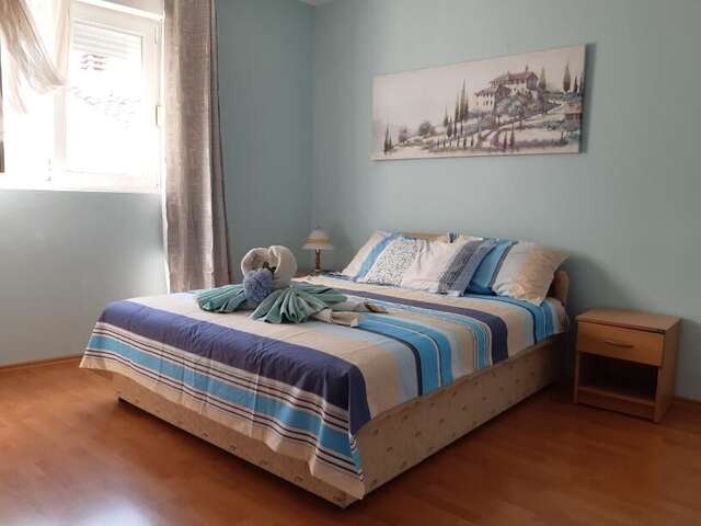 Апартаменты One-bedroom apartment near the sea -Mediterranean courtyard Петровац-3